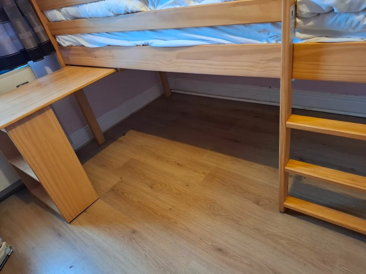 Bed - Image 4