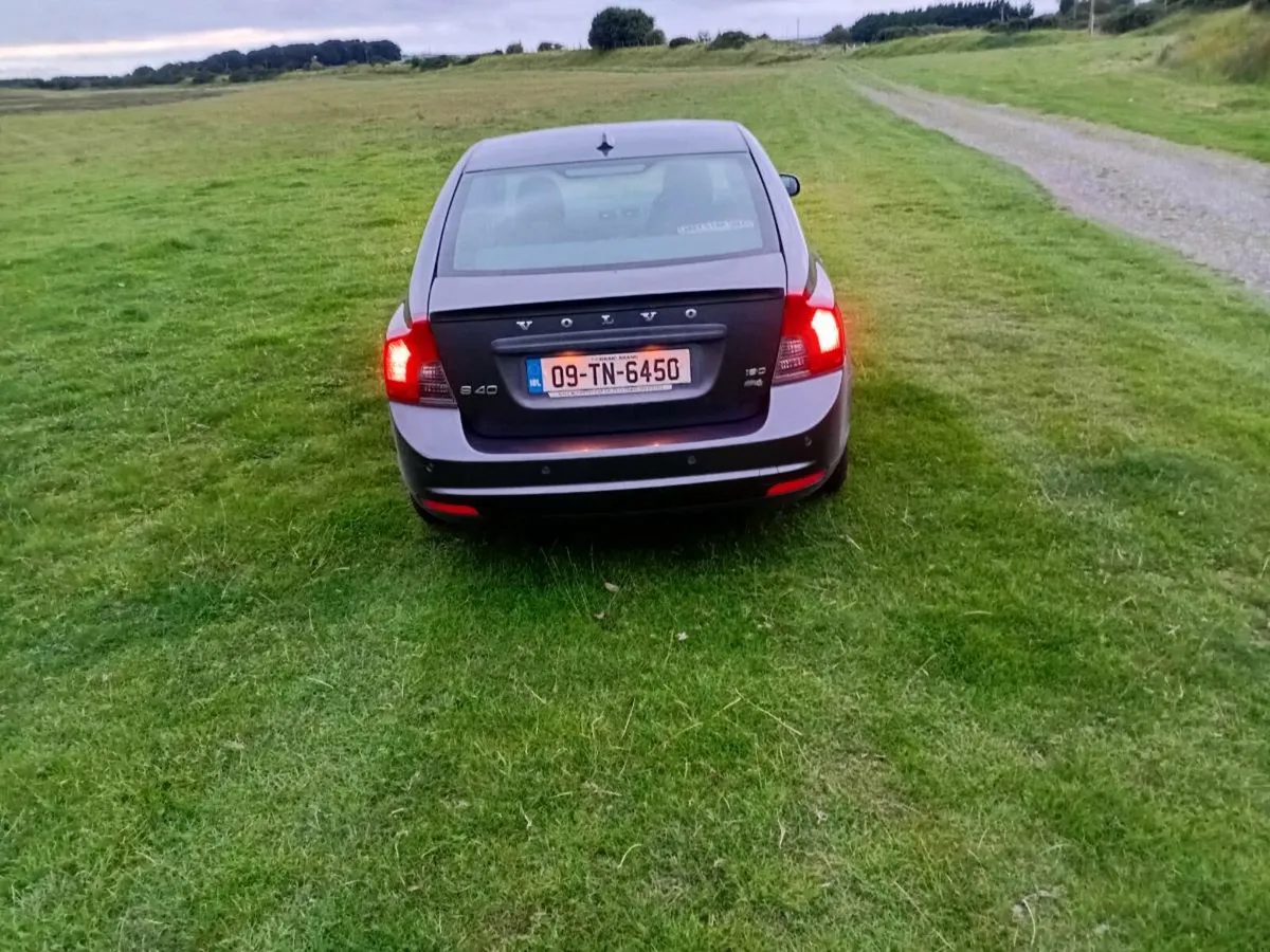 Volvo S40- Nct 03/26- tax 12/25 - Image 3