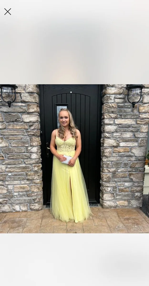Debs dress - Image 2