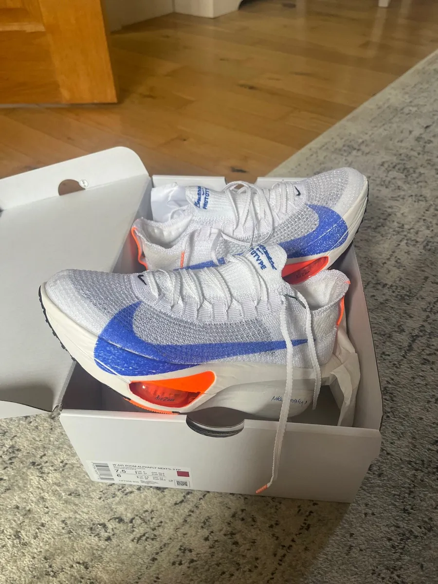 Nike Zoom Alphafly - Image 1