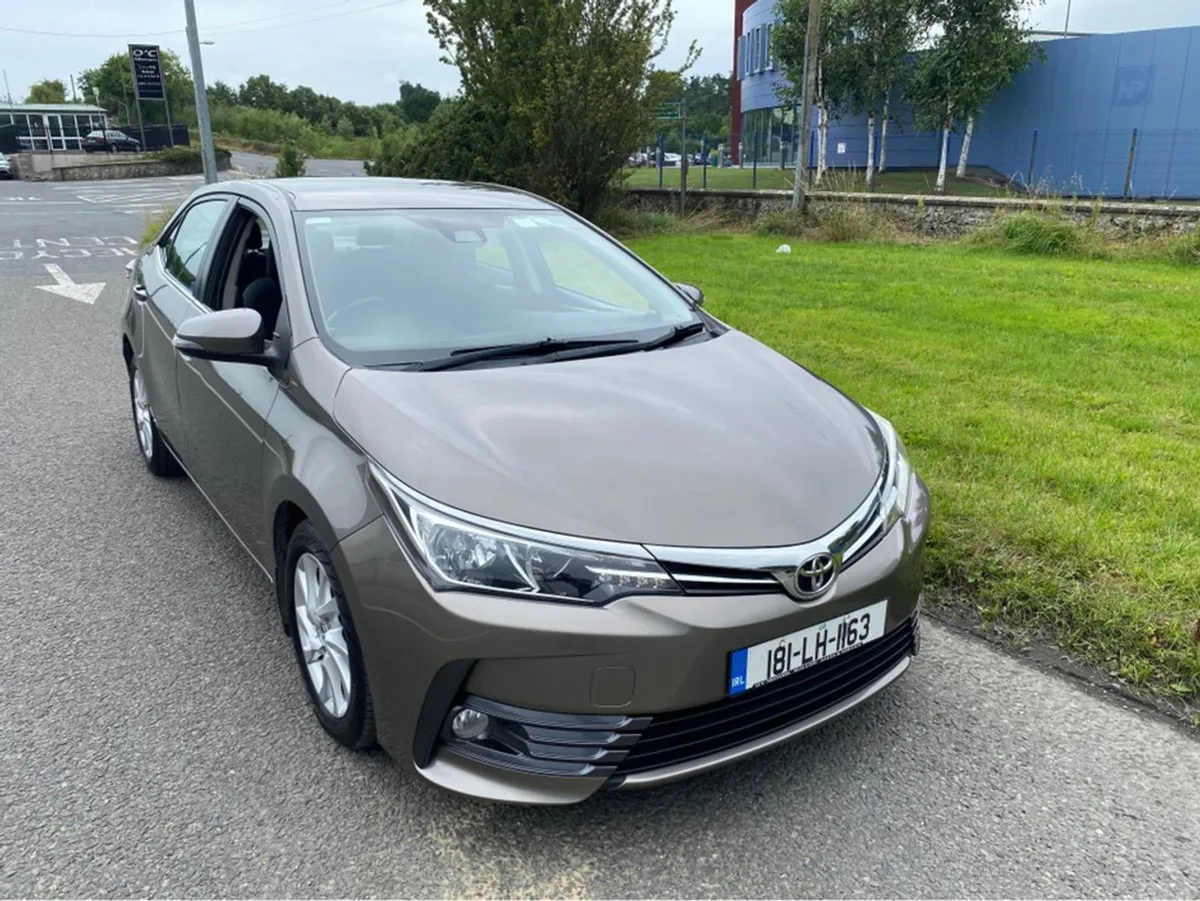 Toyota Corolla 1.4 D-4d Luna 4DR - Image 4