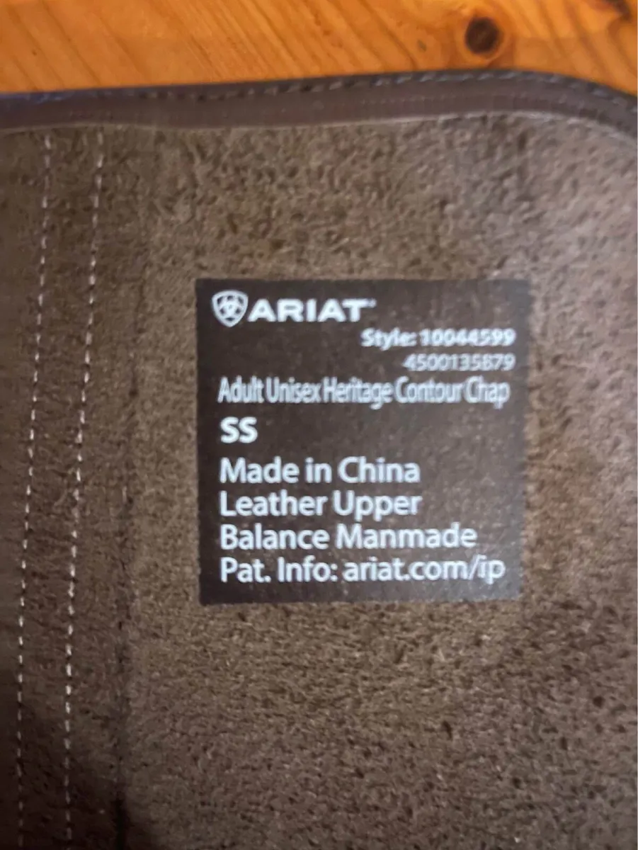 Ariat brown adult chaps - Image 2