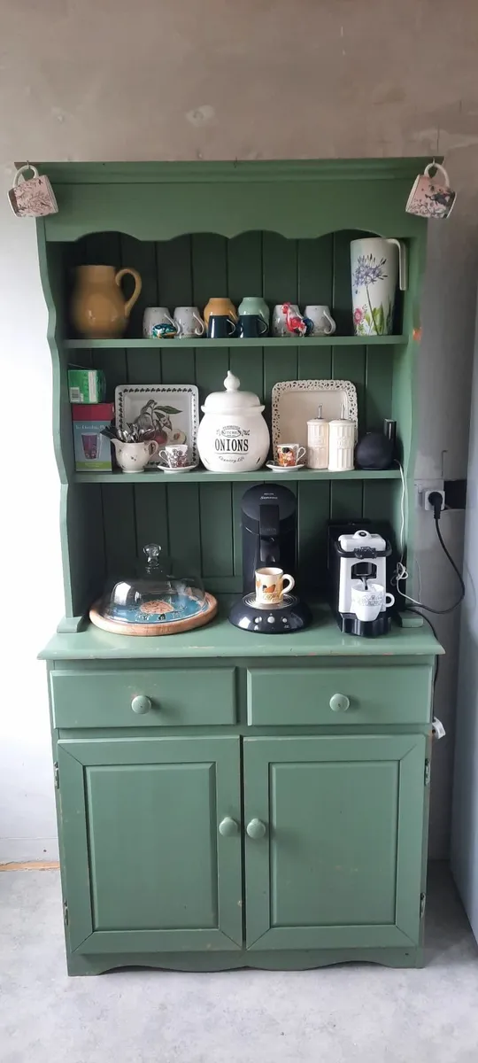 Dresser