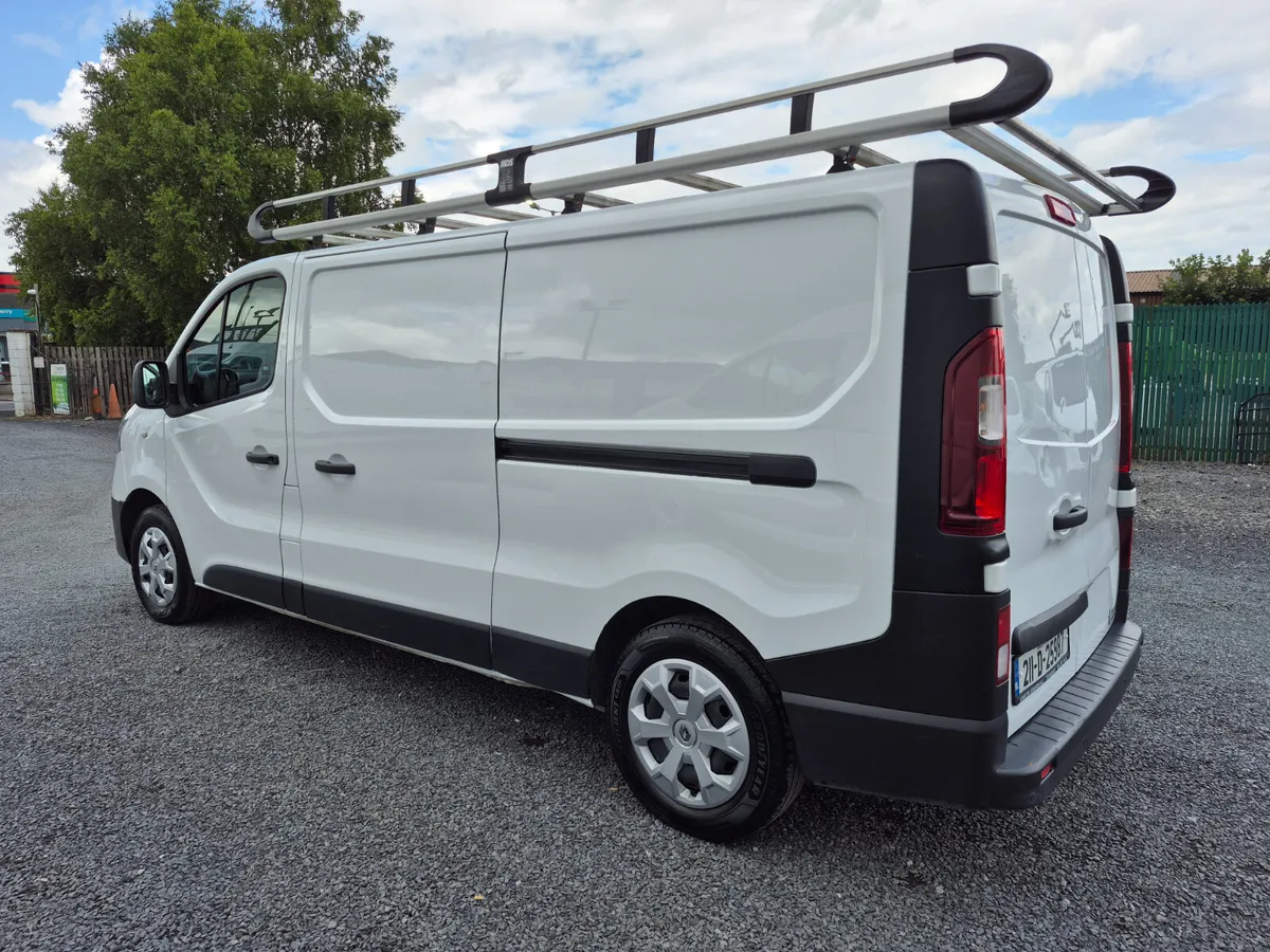 RENAULT TRAFIC INCLUDES VAT - Image 2