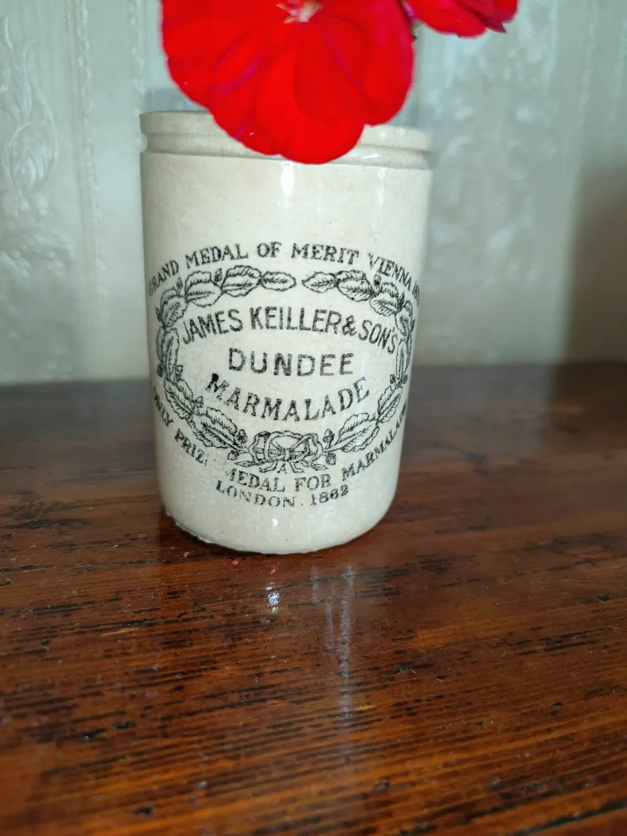 Vintage 19th Century Dundee Marmalade Pot - Image 2