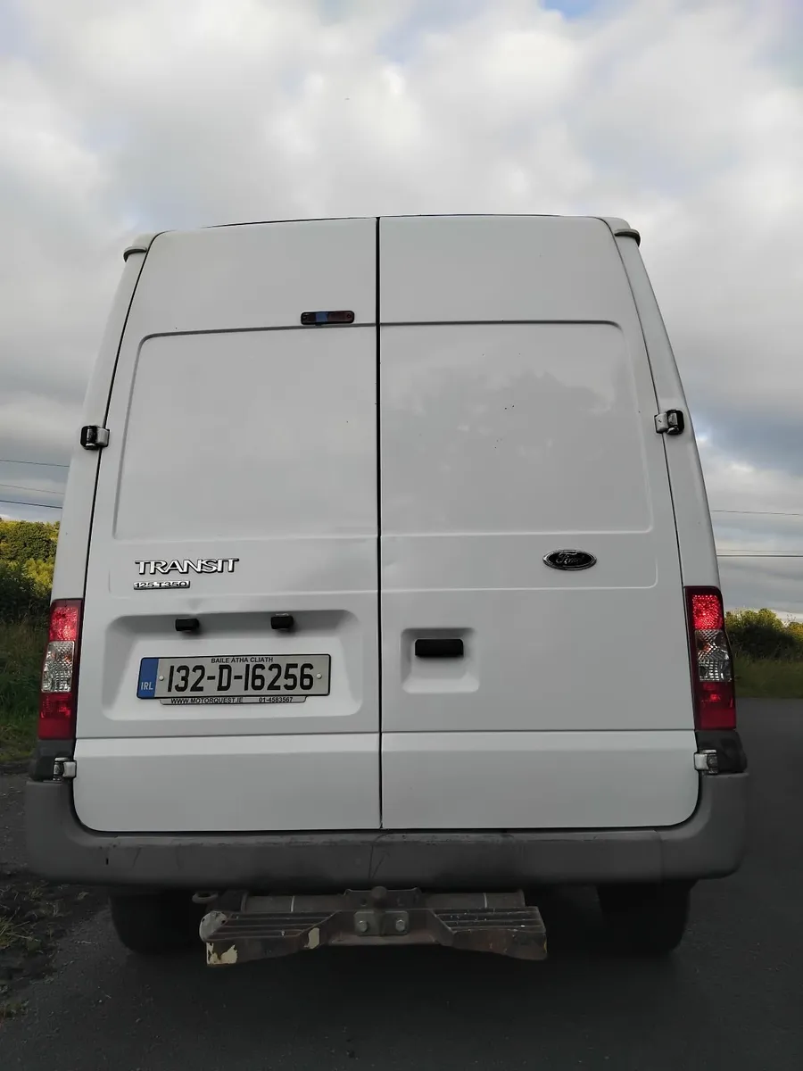 Ford Transit 2013 - Image 2