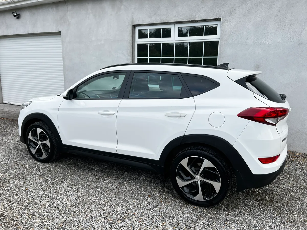 181 Hyundai Tucson 1.7 CRDi Premium SE - Image 4