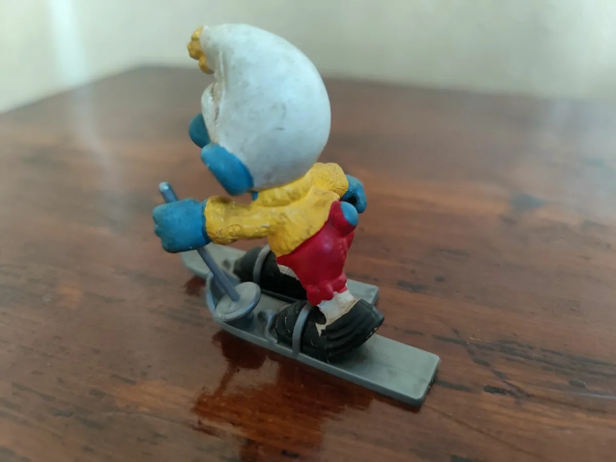 Vintage Sports Smurf: Ice Hockey & Skier (each) - Image 3