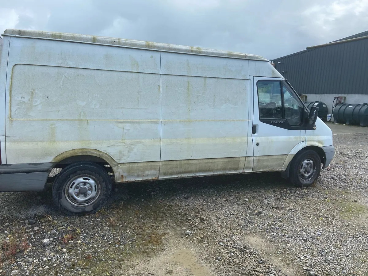 Ford transit - Image 2
