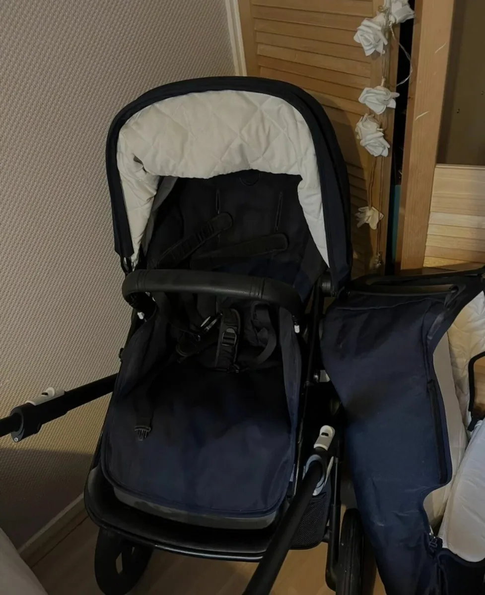 Bugaboo pram and buggy - Image 3