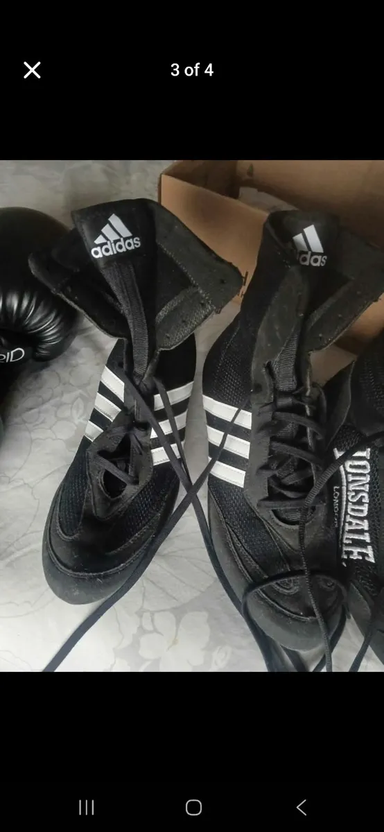 Boxing gloves and boots - Image 3