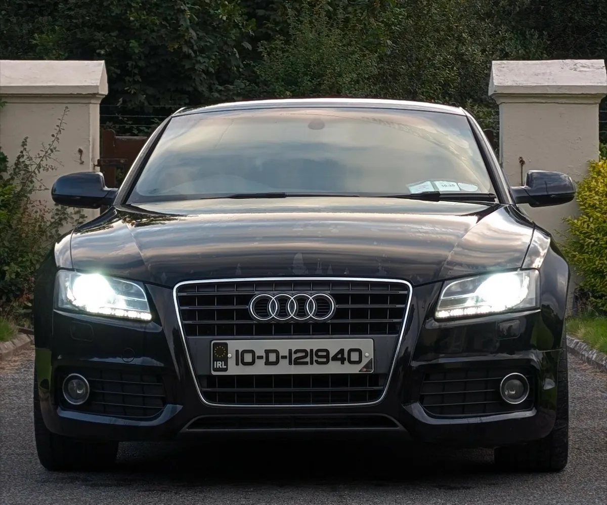 Audi A5 Coupe, S-Line, Black Edition. 2.0 Diesel - Image 2