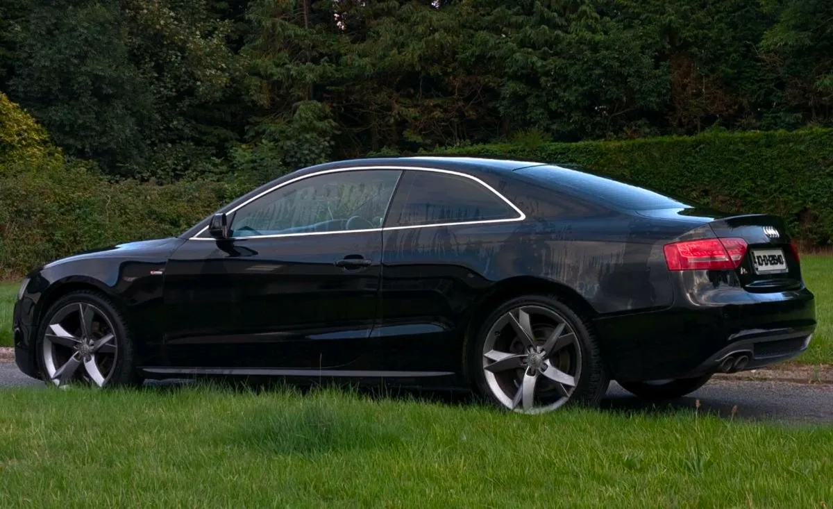 Audi A5 Coupe, S-Line, Black Edition. 2.0 Diesel - Image 4