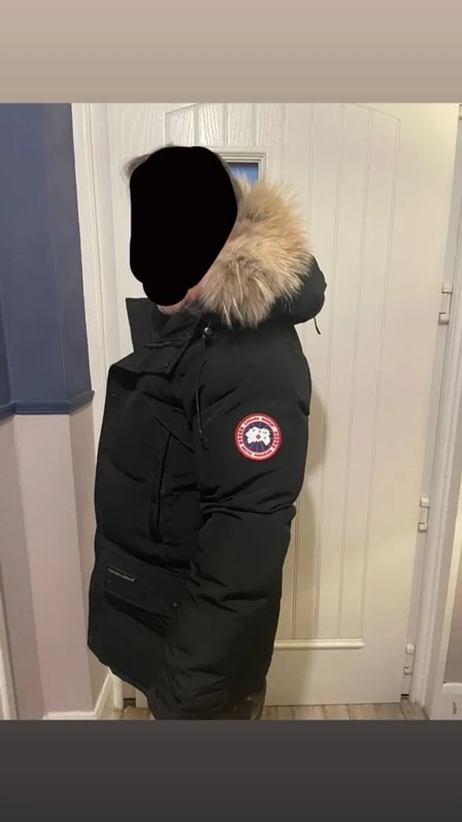 Canada Goose Black Jacket - Image 2