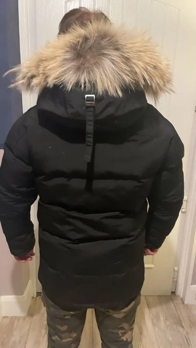 Canada Goose Black Jacket - Image 4