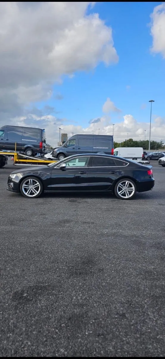 Audi S5 2014 - Image 2