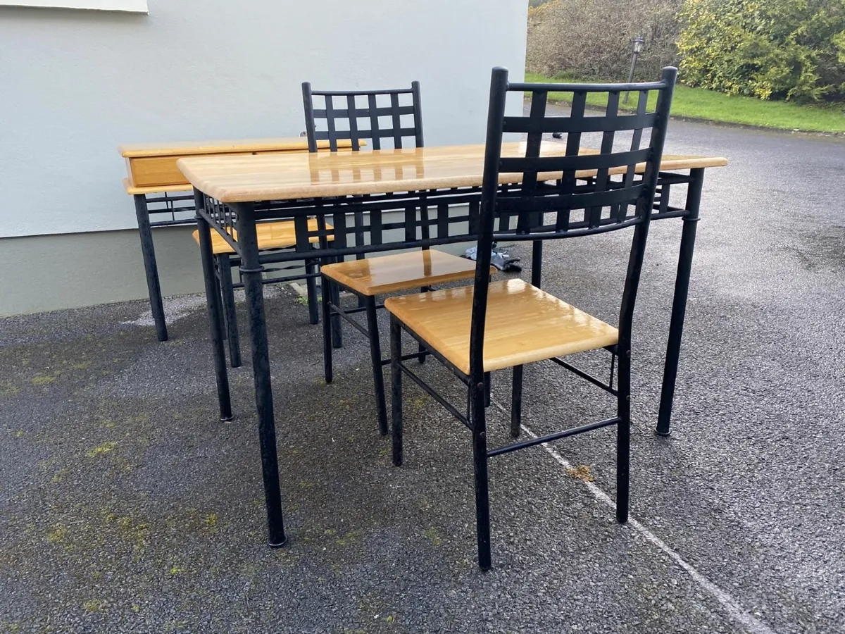Table and Chairs - Image 1