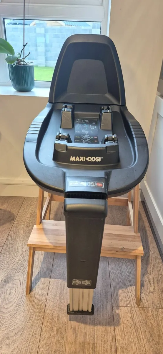 Car seat Maxi Cosi with Isofix - Image 3
