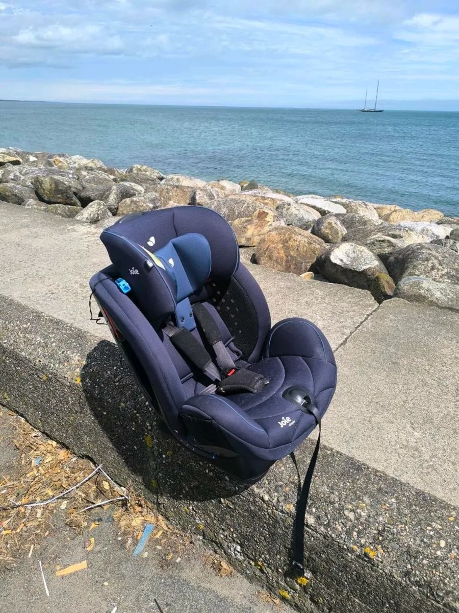 Joie Stages Car Seat Group 0/1/2 - Image 1
