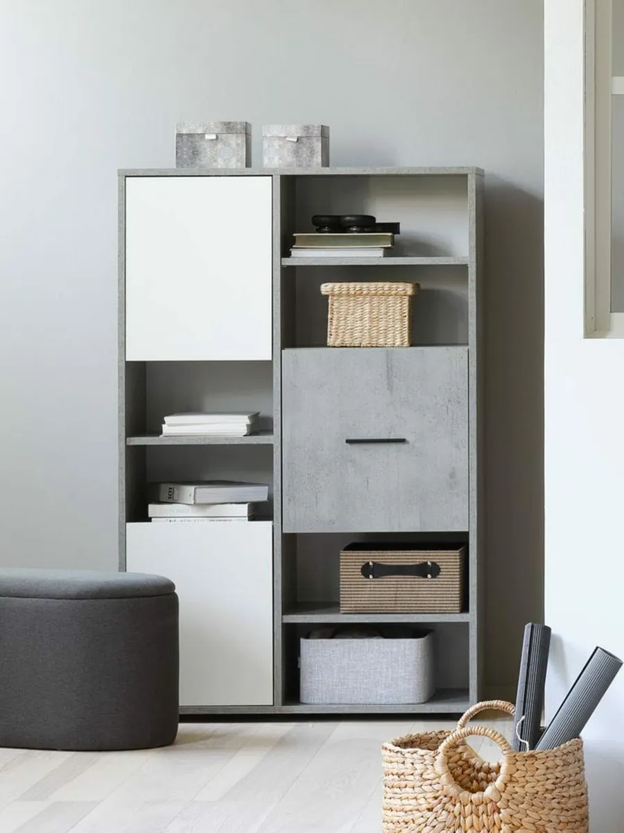 BILLUND
Bookcase BILLUND 3 doors 3 shelves concret - Image 2