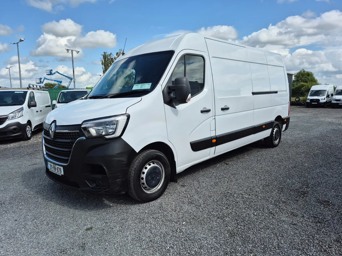 RENAULT MASTER NO VAT - Image 2