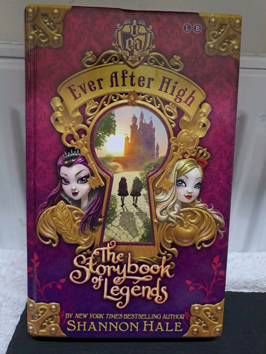 Ever After High book - Image 1