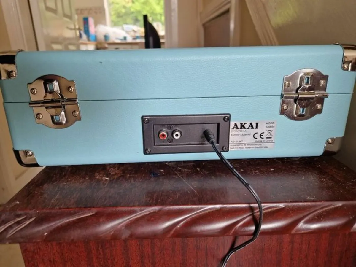 AKAI Retro Record Player, Model A60024 - Image 4