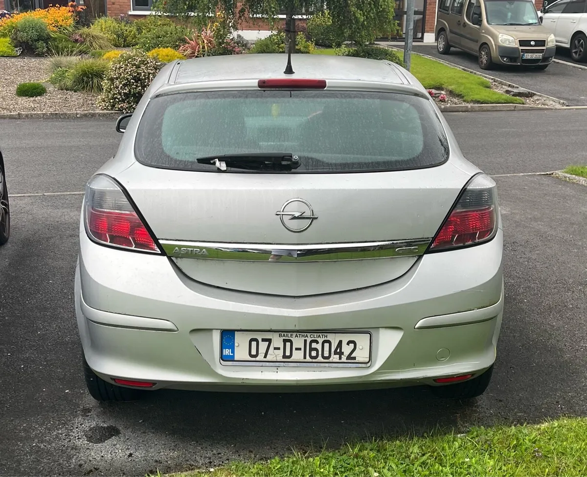 Opel Astra - Image 4