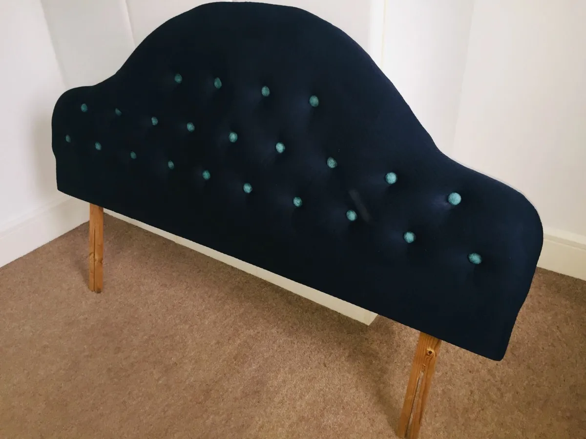 Headboard for 4 foot 6” bed. Excellent condition. - Image 4