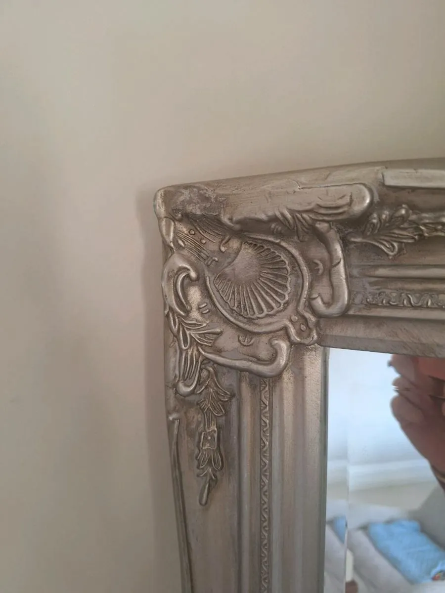 Mirror - Image 2