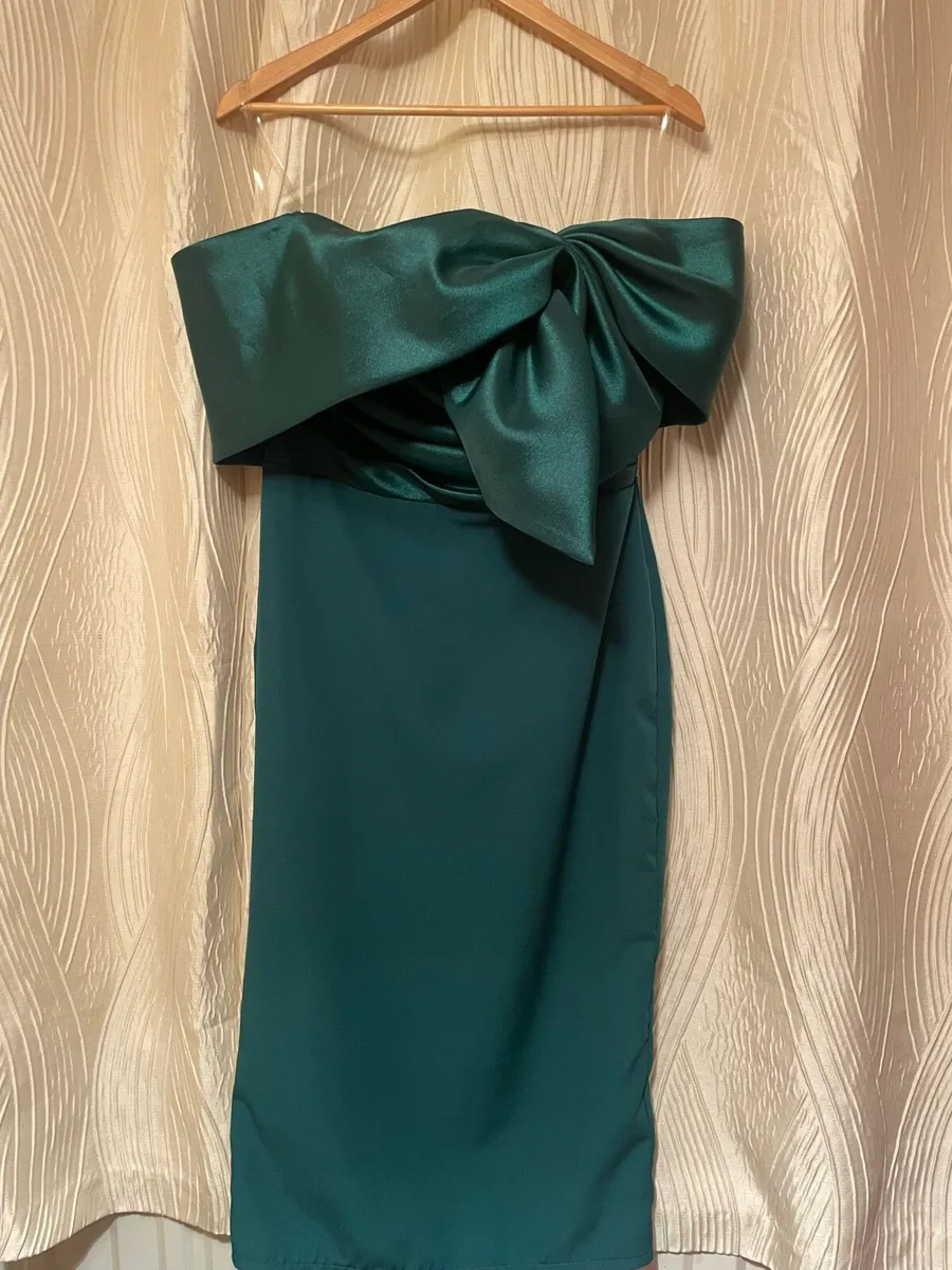 Premium Green Bow Front Midi Dress - Image 3