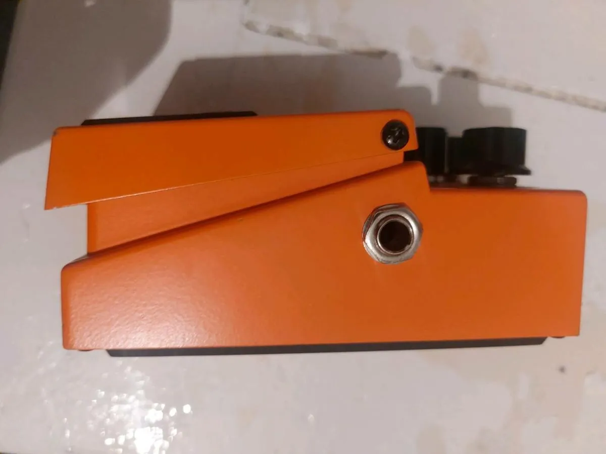 Boss distortion DS1 pedal - Image 4