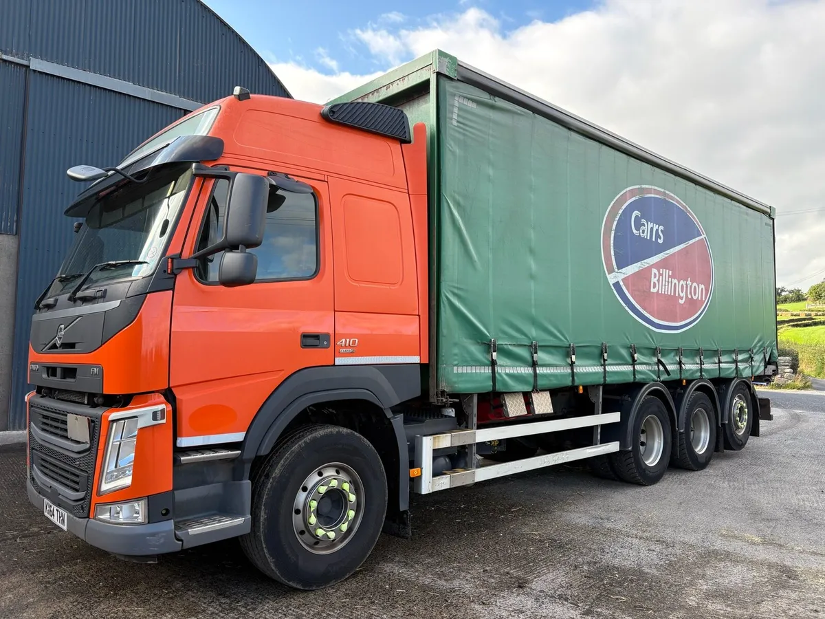2014 Volvo FM410 8x2 Tridem Lorry - Image 2