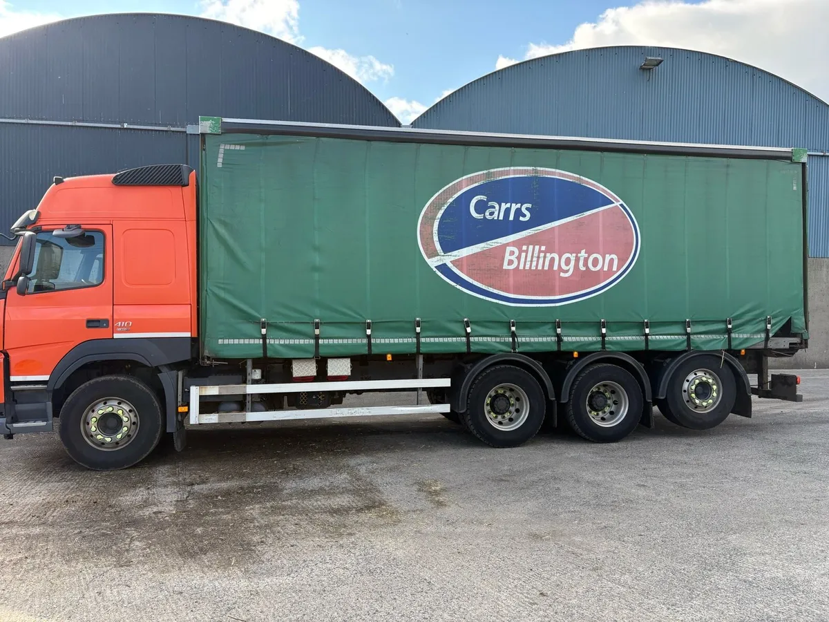 2014 Volvo FM410 8x2 Tridem Lorry - Image 3