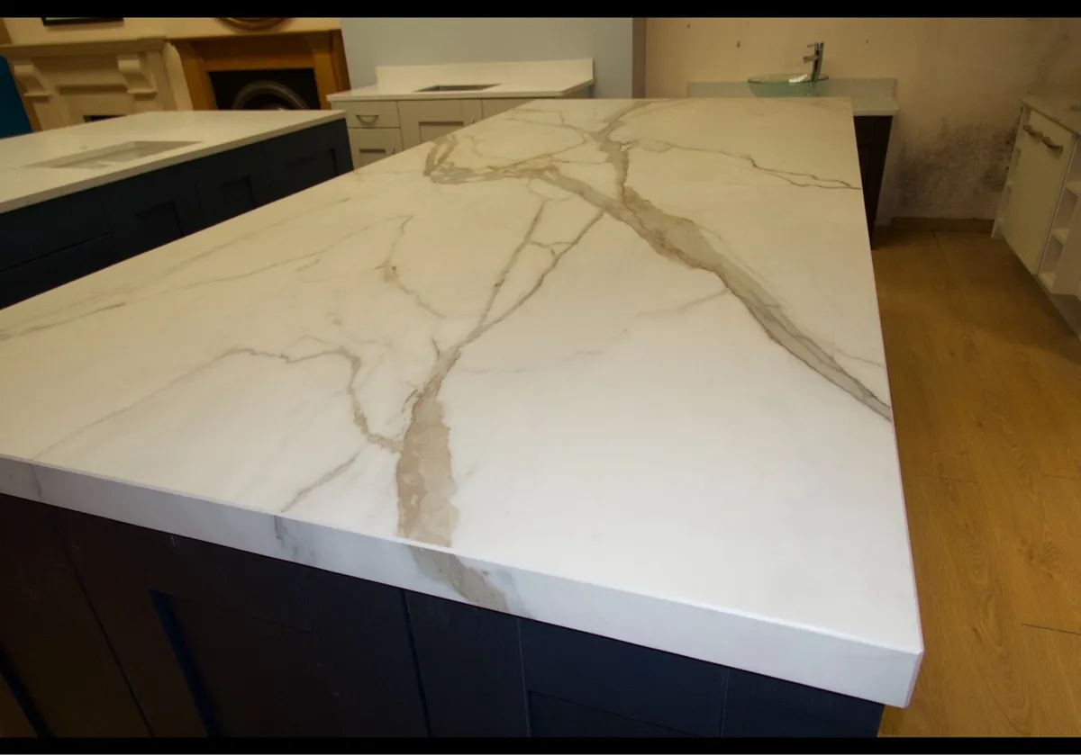 Kitchen Island – Porcelain Worktop - New - Image 4