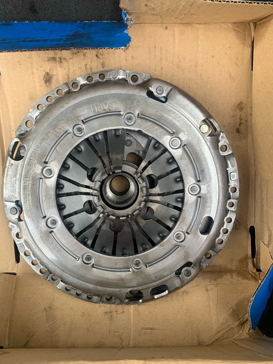 VW Golf 2011 Clutch - Image 1