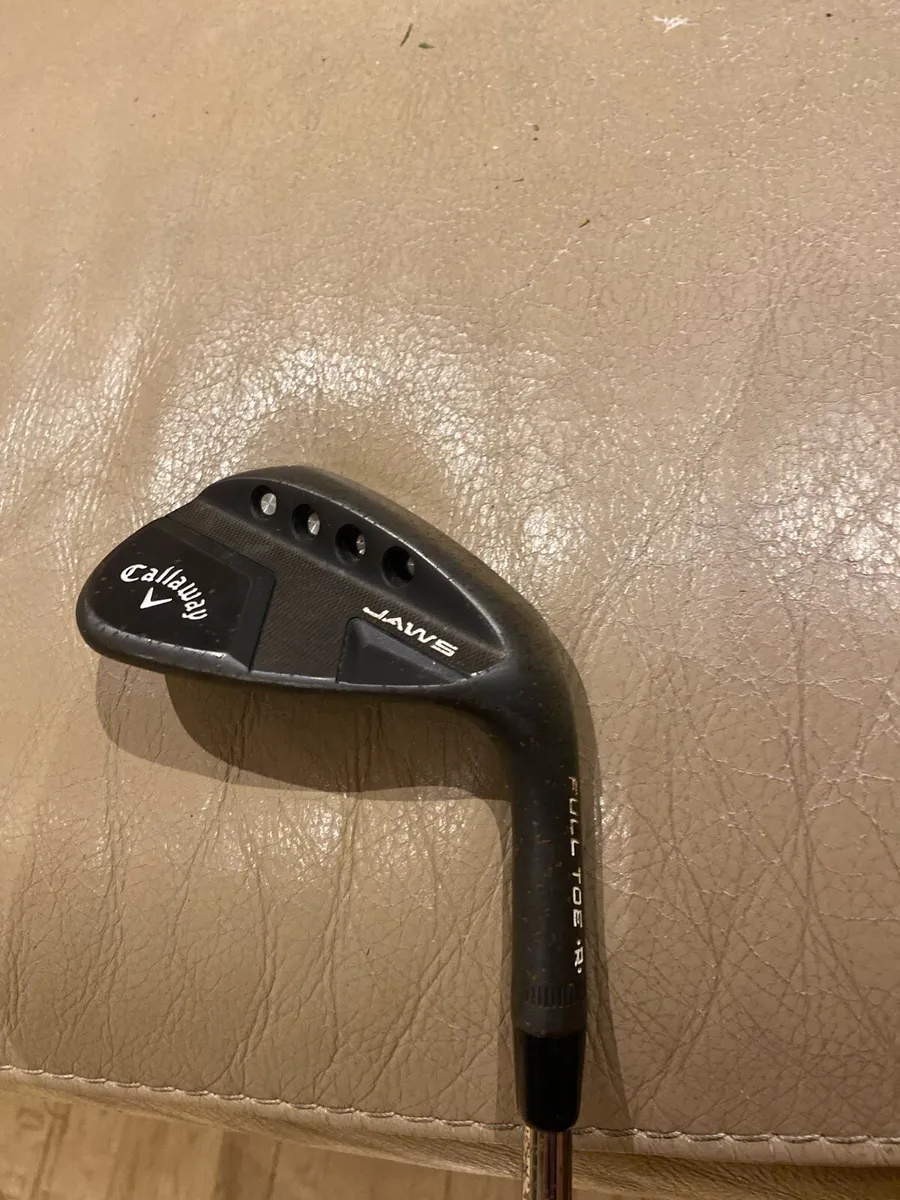 Callaway jaws 60 degree (barely used) - Image 1