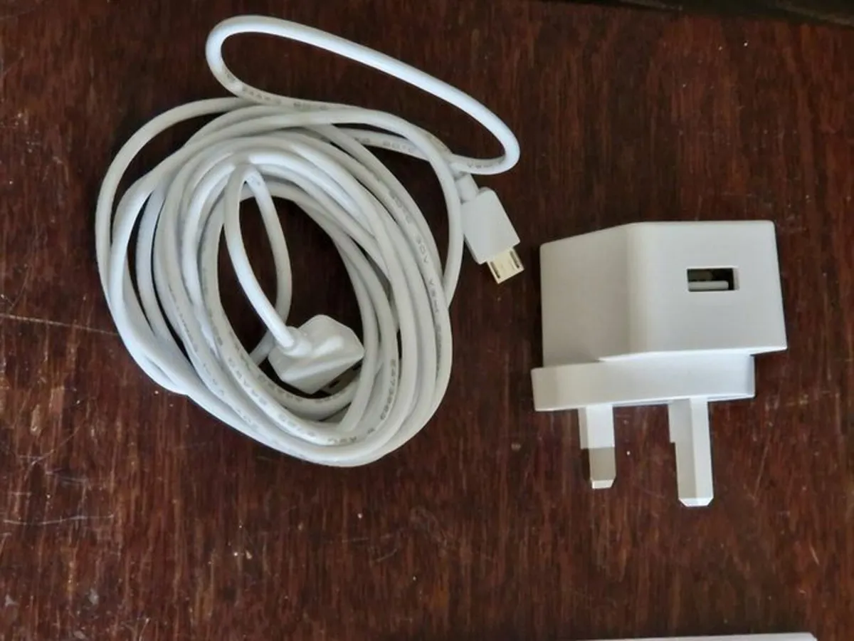 EZVIZ Smart Home Camera Model CS-TY1 - Image 4
