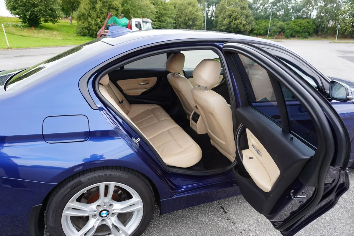 BMW 318d LCI - Image 4