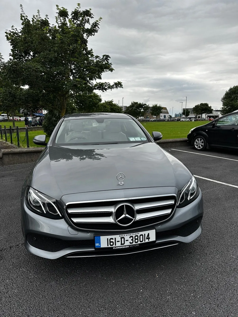 MERCEDES-BENZ E220D(200Hp) ONLY 87.000 KM!! - Image 1