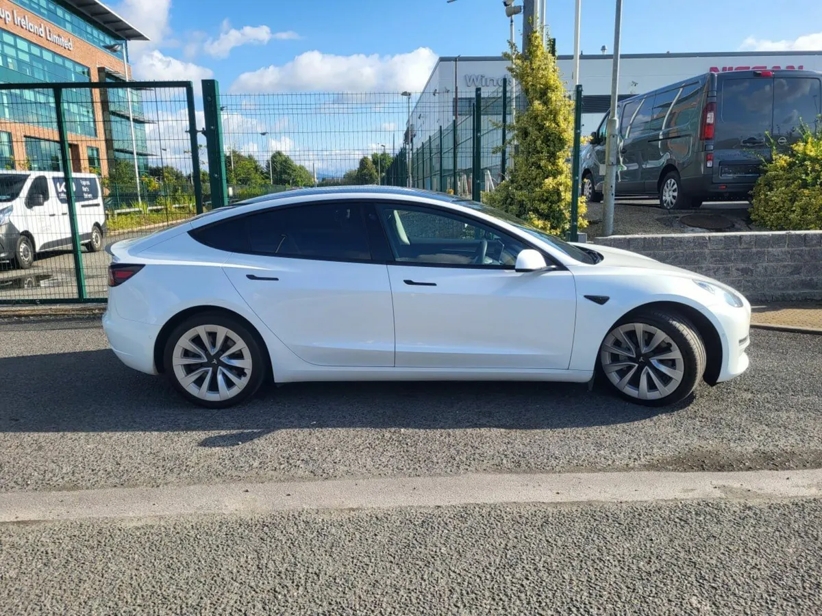 Tesla Model 3 AWD Long Range FSD + Extras (2021) - Image 2