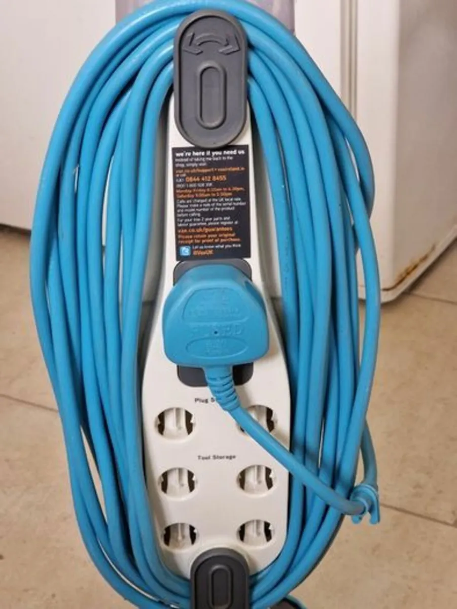 VAX Steam Mop plus Accessories & Detergent - Image 4
