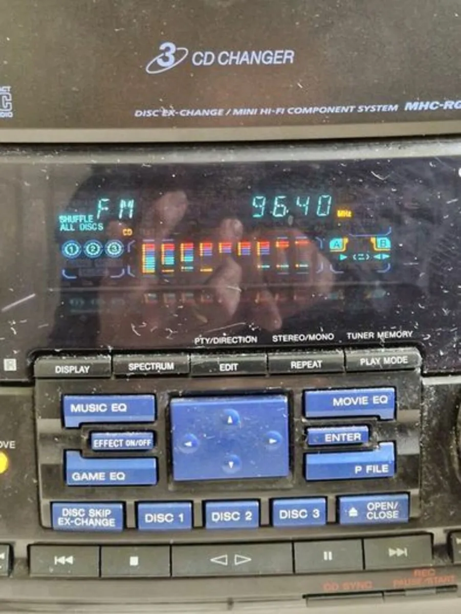Sony Hifi Stereo System Model No. HCD-RG30 - Image 3