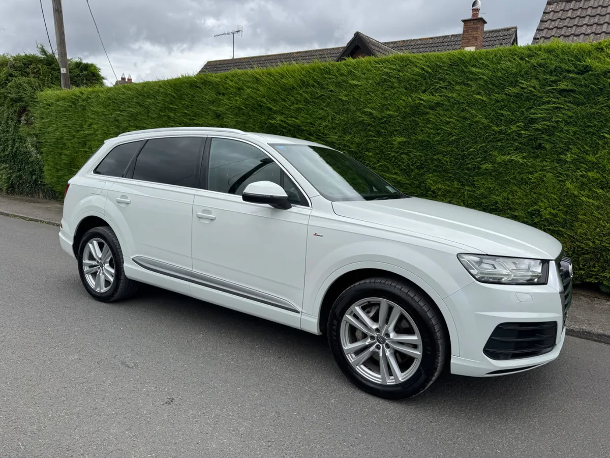 Audi Q7 Sline - Image 1