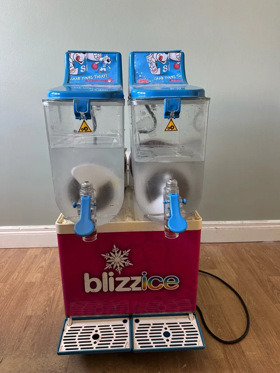 Doughnut maker and slush machine - Image 2