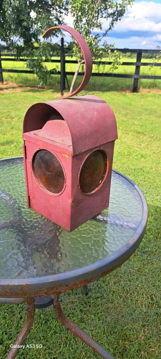 Old irish  lamp - Image 2