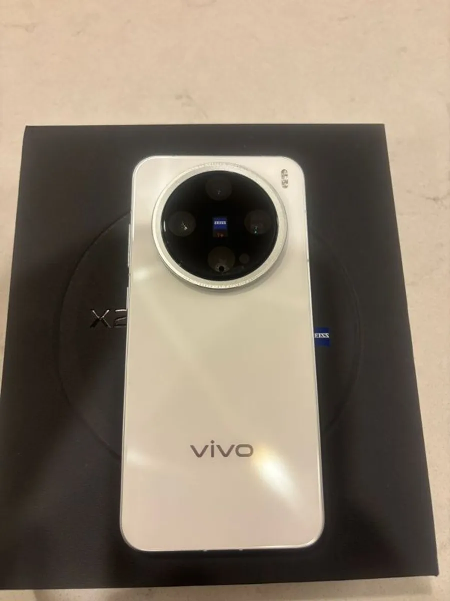 Vivo x200 Pro mini - Image 1
