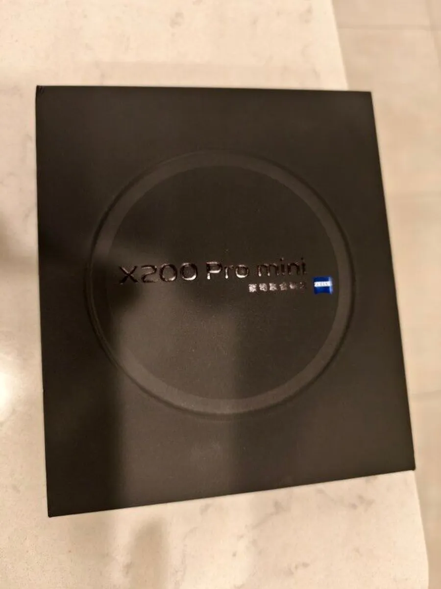 Vivo x200 Pro mini - Image 4