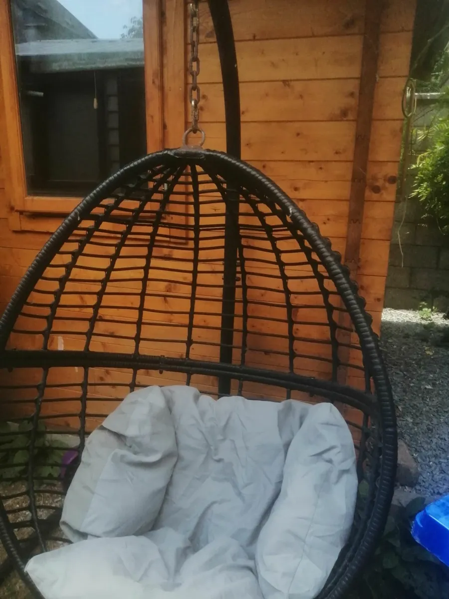 Relaxing chair - Image 1