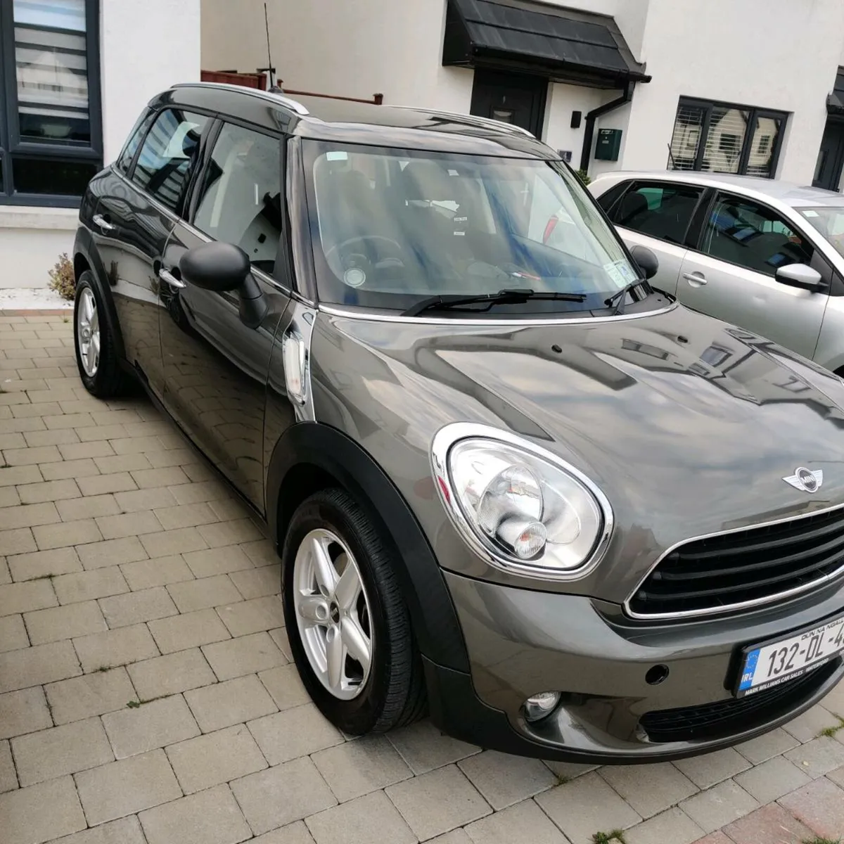 MINI COUNTRYMAN - Image 1